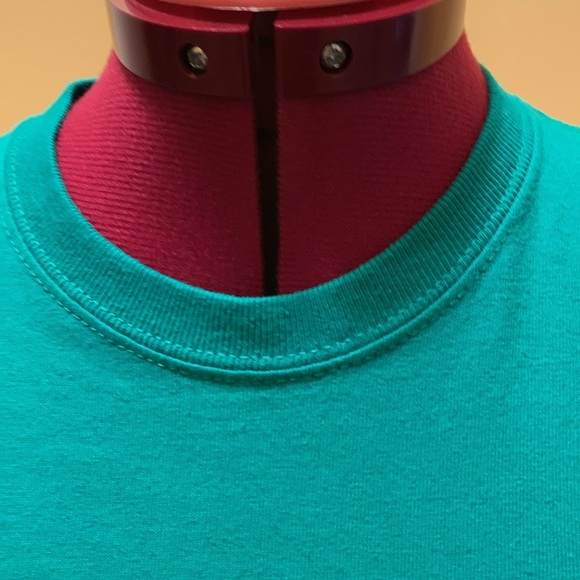 Hanes Perfect-T Women's Cotton Crewneck T-Shirt - Picture 3 of 9